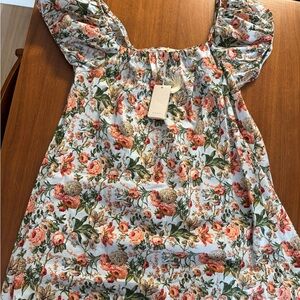 Doen floral Puff Sleeve Dress NWT